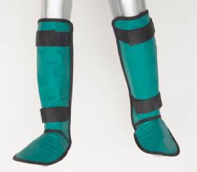 1208 : Hafifletilmiş Kurşun Alaşımlı Bacak Koruyucuları