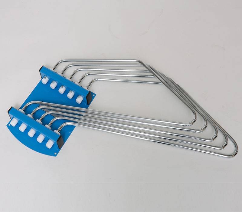 2401 : Apron Askısı